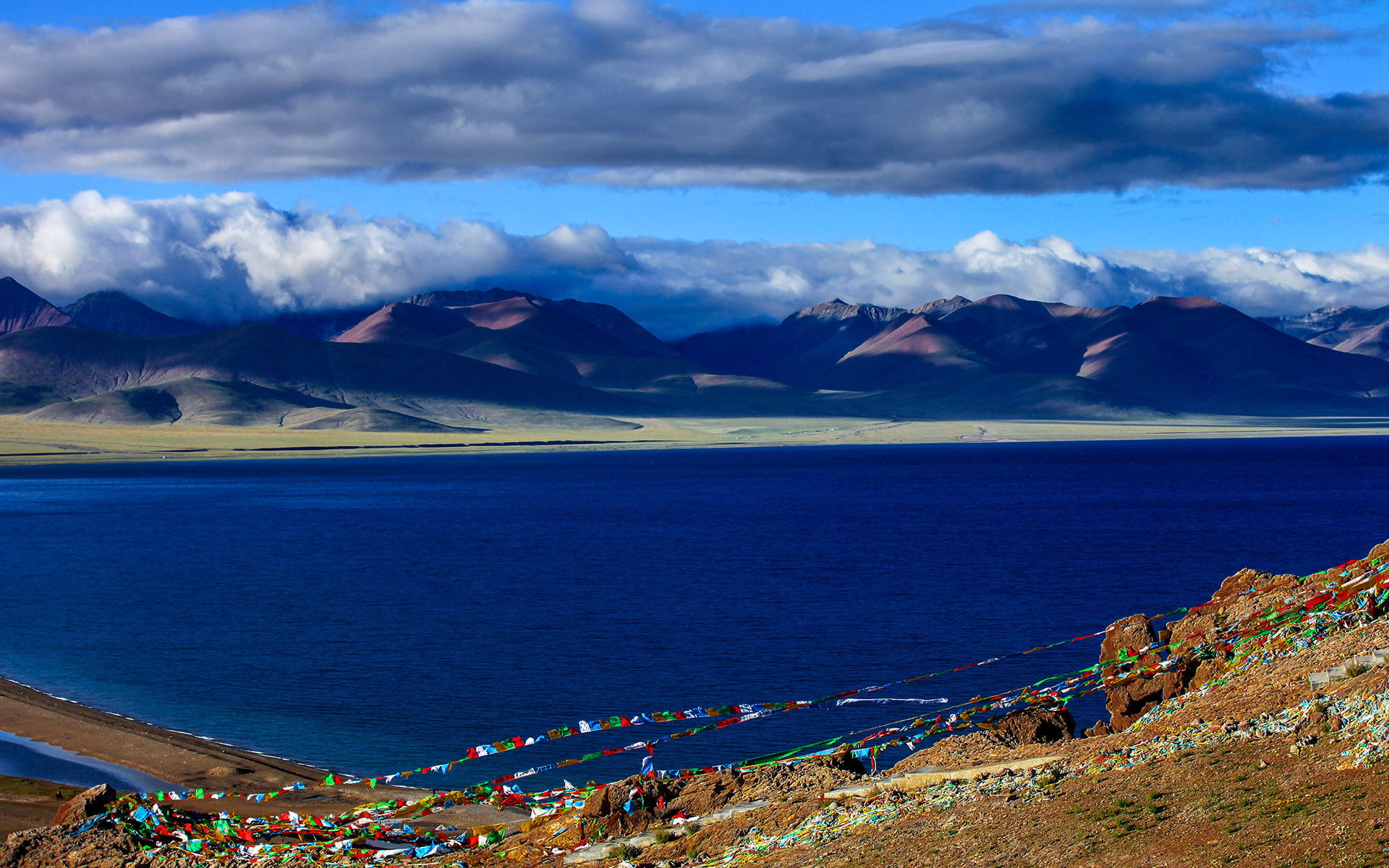 西藏，文化、发展与挑战的综合探讨