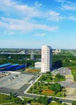 通辽盛会，嘉宾云集，观众热情如火